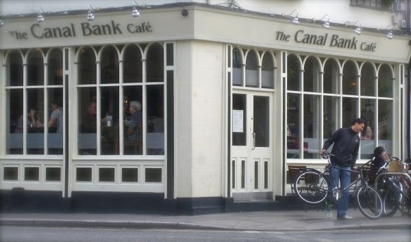 Spotted by Locals Dublin Irland The Canal Bank Café Städtereise Städtetrip Städtetipps