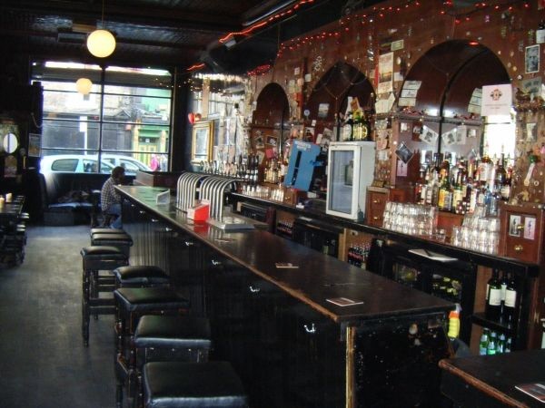 Spotted by Locals Dublin Irland The Dice Bar Städtereise Städtetrip Städtetipps