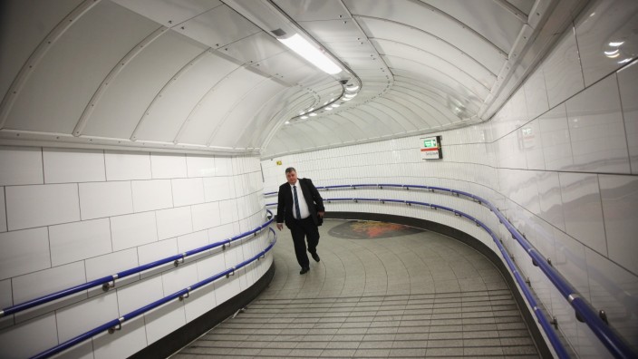 Welche Londoner U-Bahn-Station heißt am schönsten?