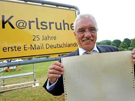 E-Mail feiert 25-jähriges Jubiläum in Deutschland;dpa