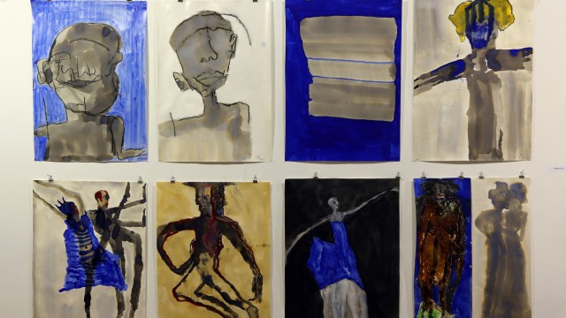 KVD-Galerie: Schlanke Figuren, allein, zu zweit oder im Reigen: "Der menschliche Körper" war das Thema der diesjährigen KVD-Sommerakademie. Eine Ausstellung mit den Ergebnissen der Workshops ist in der KVD-Galerie zu sehen.