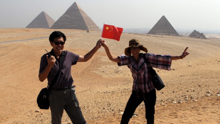 Chinesische Touristen in Ägypten Giseh