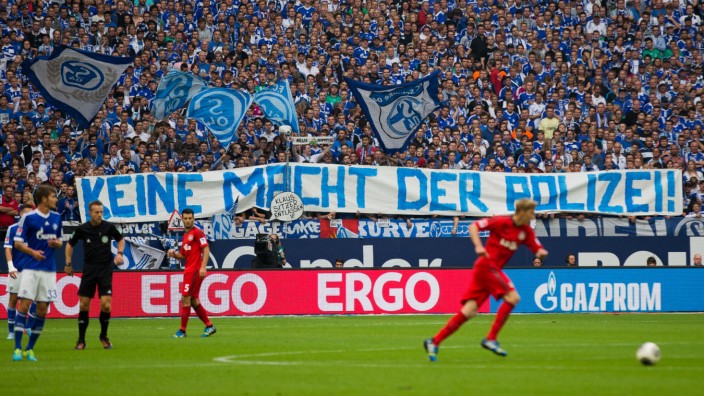 FC Schalke 04 - Bayer 04 Leverkusen