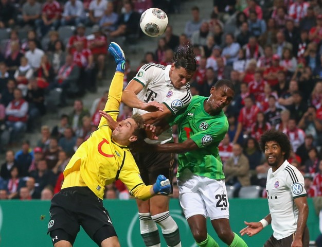 Bayern Muenchen v Hannover 96 - DFB Cup