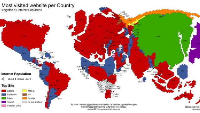 Weltkarte des World Wide Web: Alternative Darstellung: Die populärsten Webseiten - aufgeschlüsselt nach Internetnutzern und Ländern (Lizenz: CC-BY-NC)