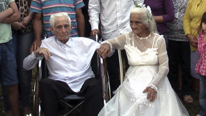 Hochzeit in Paraguay: Späte Ehe in Paraguay: Martina López und José Manuel Riella gaben sich nach 80 Jahren das Ja-Wort.