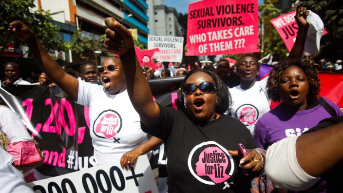 Kenyans protest against police after alleged gang-rape