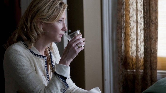 "Blue Jasmine" im Kino: Cate Blanchett liefert in "Blue Jasmine" eine Tour de Force ab - als Gattin eines Milliardärs, der alles verloren hat