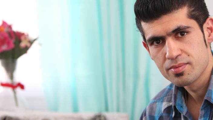 Asylbewerber aus Afghanistan: Javad Saberi floh als Kind nach Iran, nachdem Taliban-Milizen seinen Vater erschossen hatten. Vor drei Jahren kam er nach Deutschland.