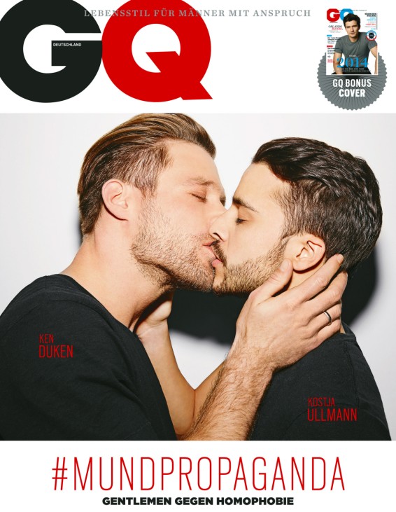 Promi-Männer küssen sich gegen Schwulenfeindlichkeit