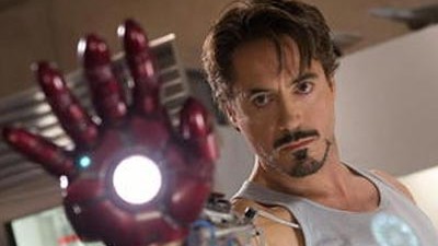 Comicverfilmung "Iron Man": Smartes Mailbu-Geschöpf: Robert Downey Jr. kämpft als Iron Man gegen die Bösen