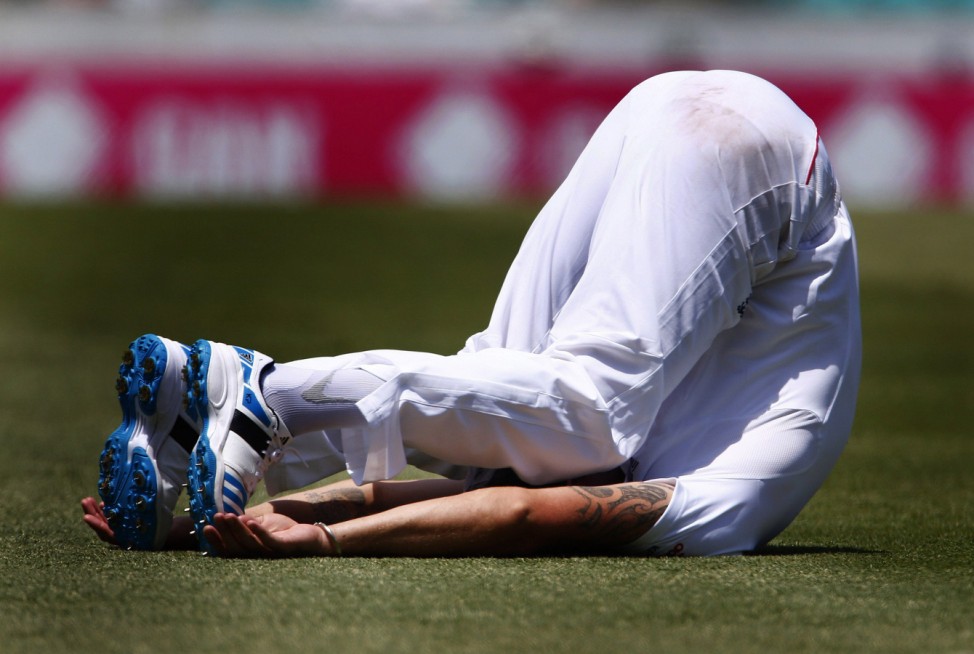 England's Kevin Pietersen stretches during the third day of the fifth Ashes cricket test against Australia at the Sydney cricket ground
