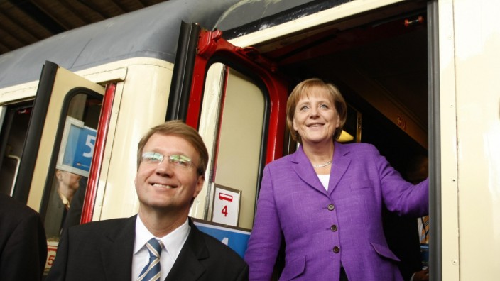 Kanzlerin Merkel und Ex-Kanzleramtsminister Pofalla
