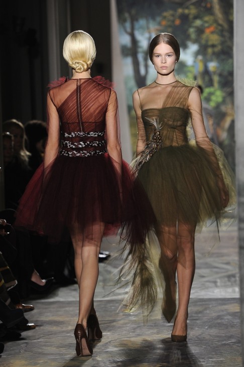 Valentino : Runway - Paris Fashion Week - Haute Couture S/S 2014