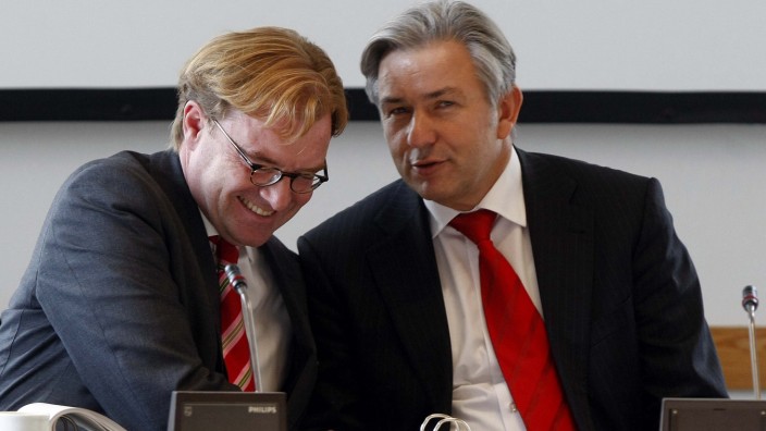 Berlins Regierender Bürgermeister Klaus Wowereit und sein früherer Kulturstaatssekretär André Schmitz