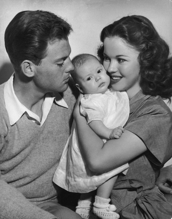 FILE: Shirley Temple Dies At The Age Of 85