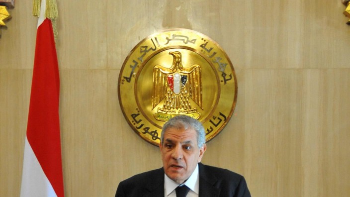 Egypt housing minister to be new premier