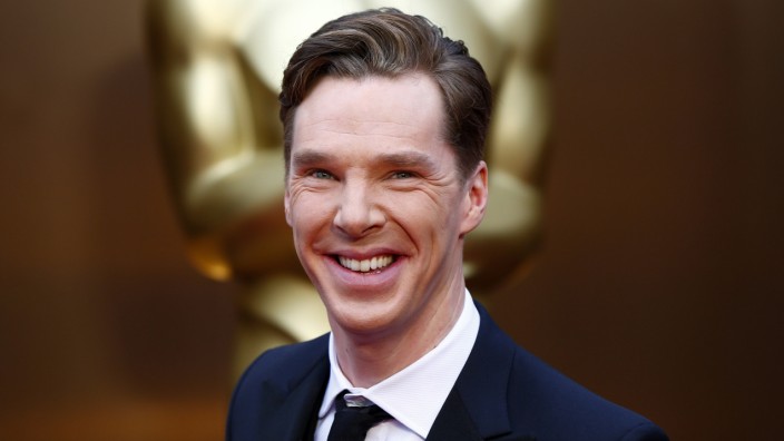 Actor Benedict Cumberbatch arrives at the 86th Academy Awards in Hollywood
