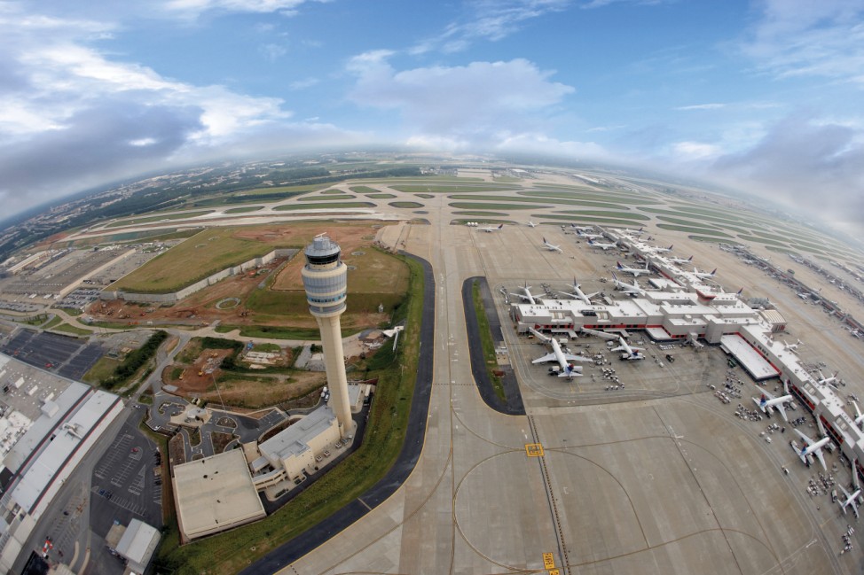 Wettlauf um die Nummer 1 - Die größten Flughäfen der Welt