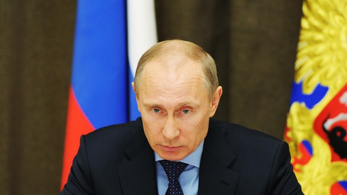 Krim-Besetzung: Wladimir Putin bei einem Wirtschaftstreffen in Sotschi am 12. März