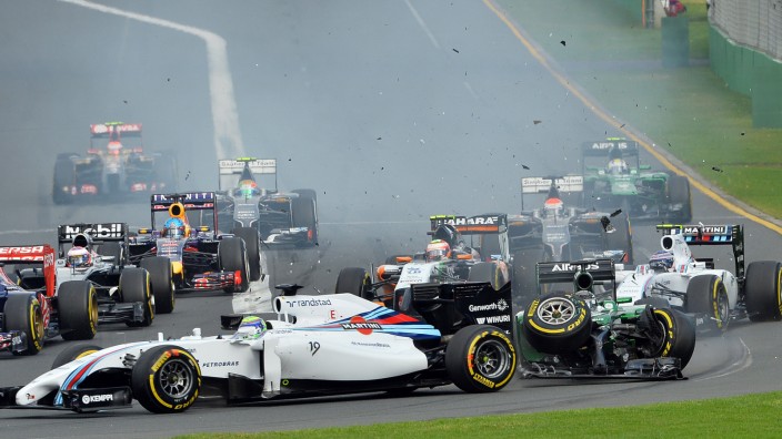 Formel 1: Crash, Boom, Bang: So wünschen sich viele die Formel 1 - doch einigen geht es zu sanft zu.