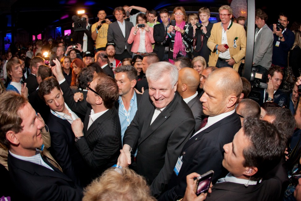 Horst Seehofer Throws Facebook-Fan Party
