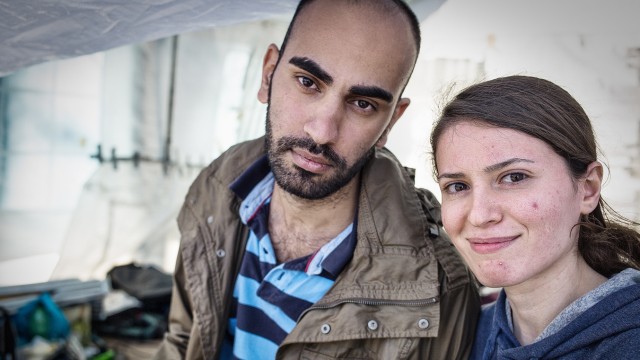 Flüchtlinge in Bayern: Shaghayegh Tahamban und ihr Mann im Flüchtlingcamp in Amberg.
