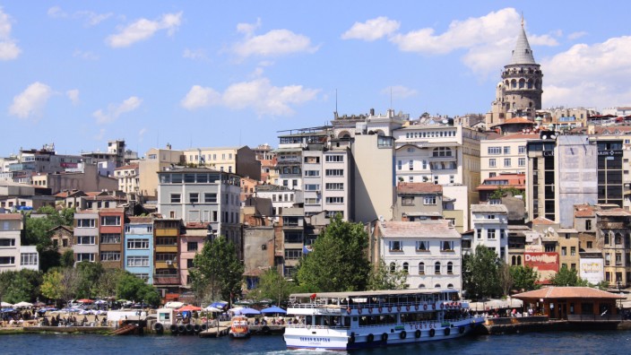 Istanbul Türkei Städtereise Städtetrip Beyoglu Galataturm