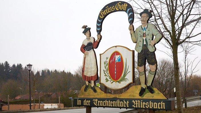 Miesbach Ortsschild