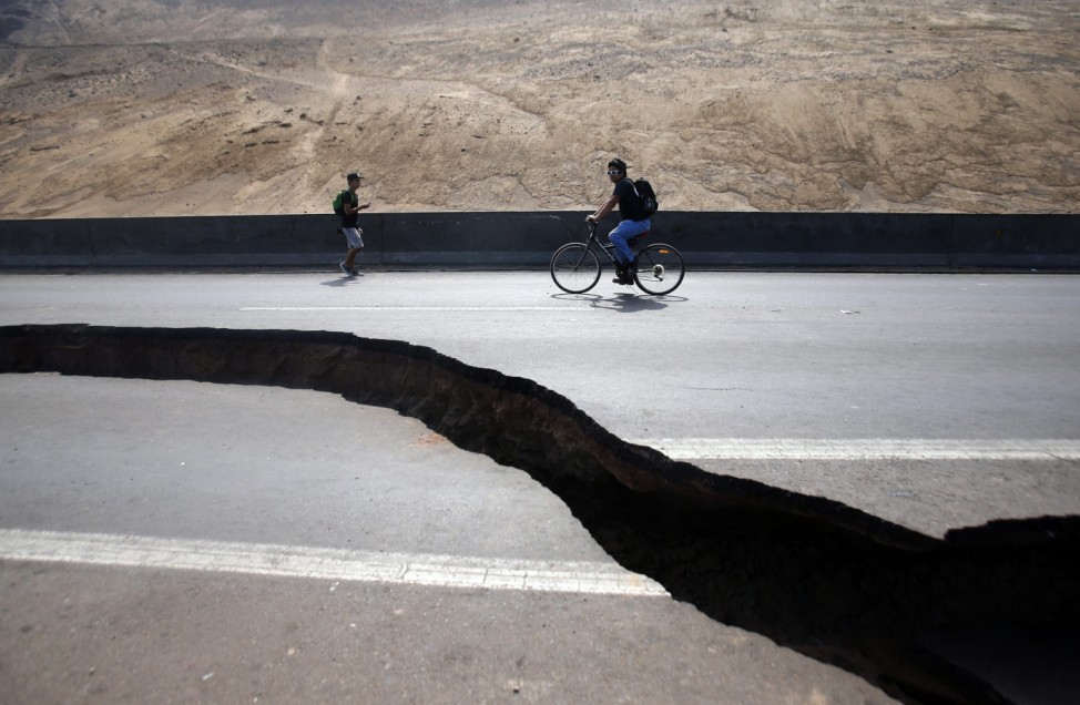 EARTHQUAKE AFTERMATH IN IQUIQUE