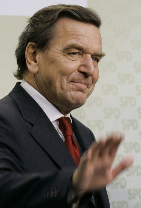 Germany's Chancellor Schroeder bids farewell in this file picture taken at the SPD headquarters in Berlin
