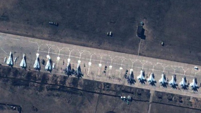 Ukraine Russland Nato Militärpräsenz Flugzeuge