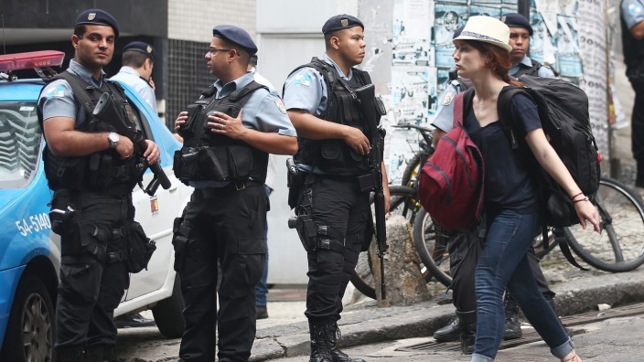 Polizei Rio de Janeiro Touristin Brasilien