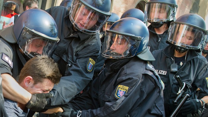 Gewerkschaft sieht Polizisten 'an der Belastungsgrenze'