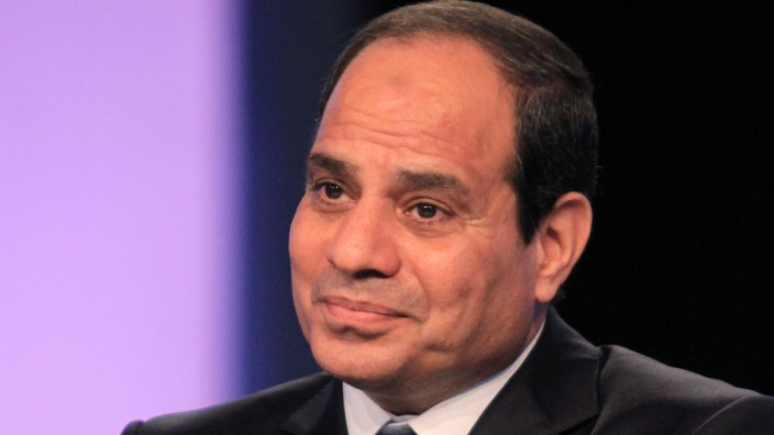 Ägyptens Präsidentschaftskandidat al-Sisi: "Wir müssen arbeiten": Abdel Fatah al-Sisi eröffnet im Fernsehinterview seinen Wahlkampf um die Präsidentschaft in Ägypten. Den Umfragen zufolge hat er ihn schon gewonnen.