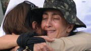Ingrid Betancourt umarmt ihre Mutter, afp