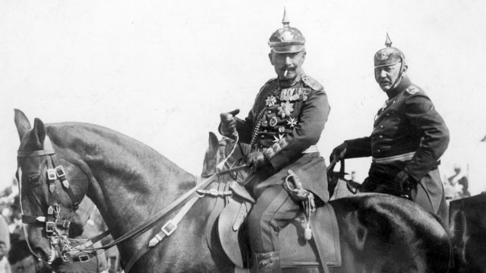 Kaiser Wilhelm II. und Helmuth von Moltke im Manöver, 1911