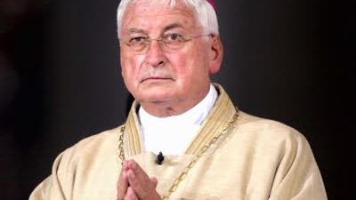 Katholische Kirche: Der Augsburger Bischof Walter Mixa soll Exorzismen in Auftrag gegeben haben.