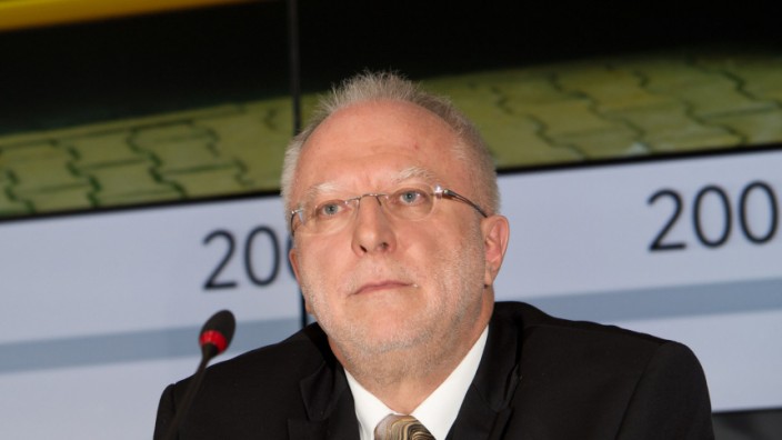 Interimspräsident August Markl bei der ADAC-Bilanzpressekonferenz