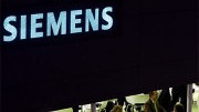 Siemens bereitet Klagen vor: Die Siemens-Aufsichtsräte wollen Schadensersatz einfordern - von bis zu zehn Ex-Vorständen.