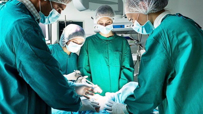 Operation in Klinik