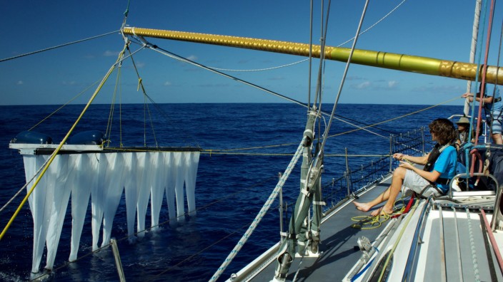 The Ocean Cleanup: Ein Schiff testet die Filter.