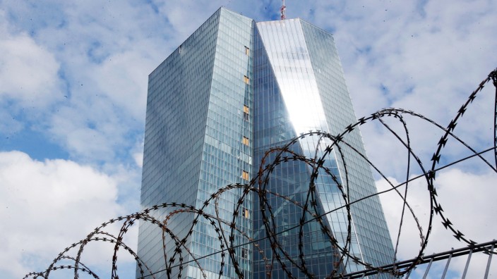 20 000 E-Mail-Adressen abgegriffen: Der Neubau der EZB in Frankfurt am Main