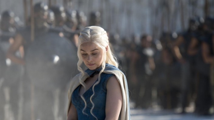 Emilia Clarke als Daenerys Targaryen in Game of Thrones