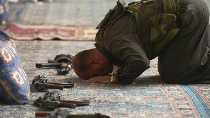 Bedrohung durch Krieger-Islam: Die Botschaft des Krieger-Islams ist oft allein die Gewalt; ob das auch auf diesen Aufständischen in Syrien zutrifft? (Archivfoto: Rebellenführer in Aleppo im Oktober 2012)