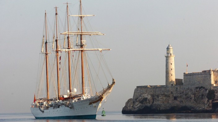 Spanisches Segelschulschiff 'Juan Sebastian Elcano'