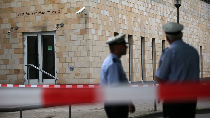 Brandsatz auf Synagoge in Wuppertal