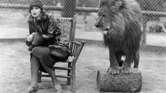 Greta Garbo & MGM Löwe
