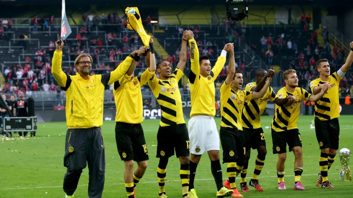 Borussia Dortmund v FC Bayern Muenchen - DFL Supercup 2014