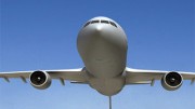 Tankflugzeug-Auftrag für EADS: Fehler bei der Auftragsvergabe könnten dazu führen, dass das ganze Verfahren noch einmal neu aufgerollt wird. EADS will sich in jedem Fall an einer neuen Ausschreibung beteiligen.